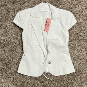 White Tailored Short Sleeve Blazer with Notched Lapel
